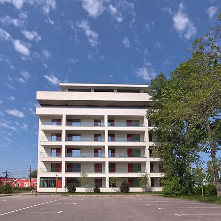 Tomis Garden Apartments Mamaia Aparthotel 3*