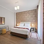 Tomis Garden Aparthotel Mamaia