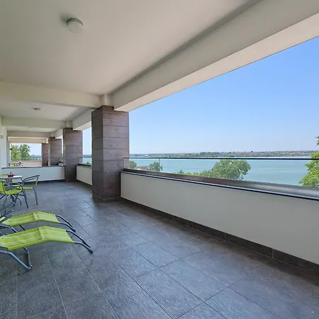 Tomis Garden 3* Mamaia