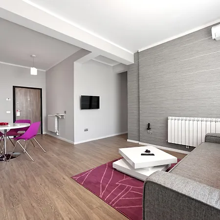 Tomis Garden 3* 마마이아