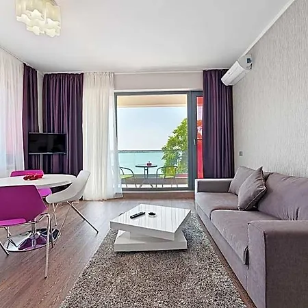 Tomis Garden 3*