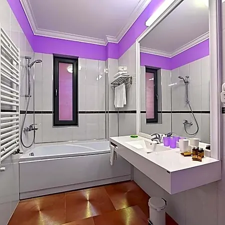 Aparthotel Tomis Garden 3*