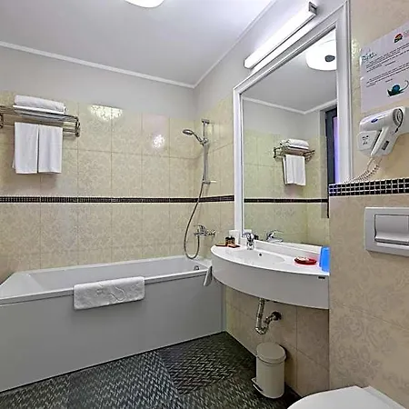 Tomis Garden Aparthotel Mamaia