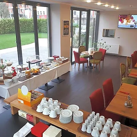 Tomis Garden Aparthotel