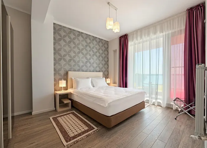 Tomis Garden 아파트호텔