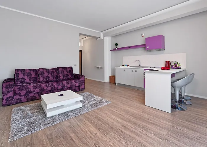 아파트호텔 Tomis Garden