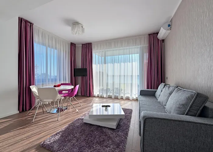 Tomis Garden 아파트호텔 3*