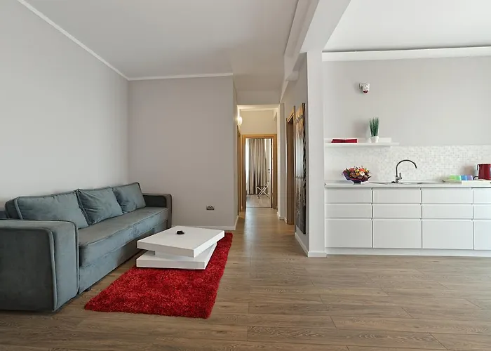 Tomis Garden 아파트호텔