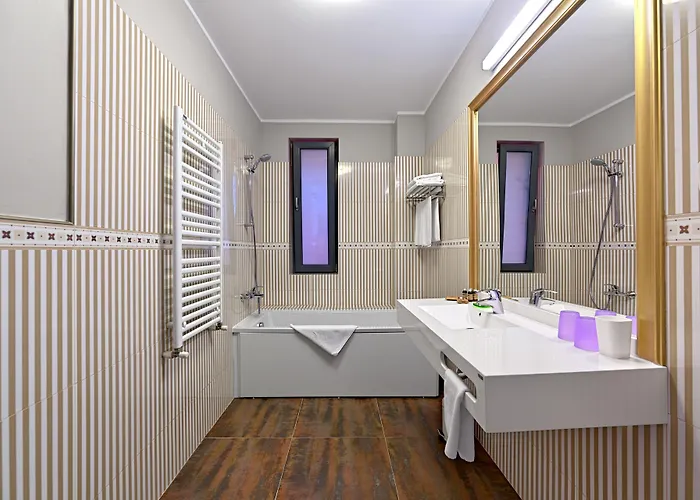 Tomis Garden Apartments Mamaia 3*