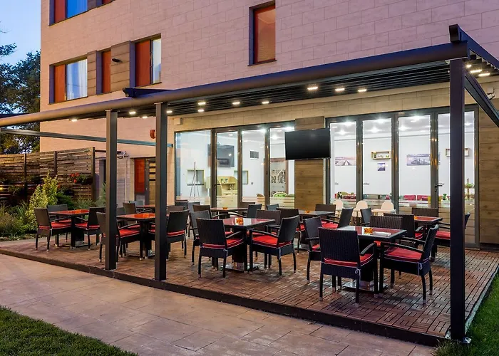 Tomis Garden 아파트호텔 3*